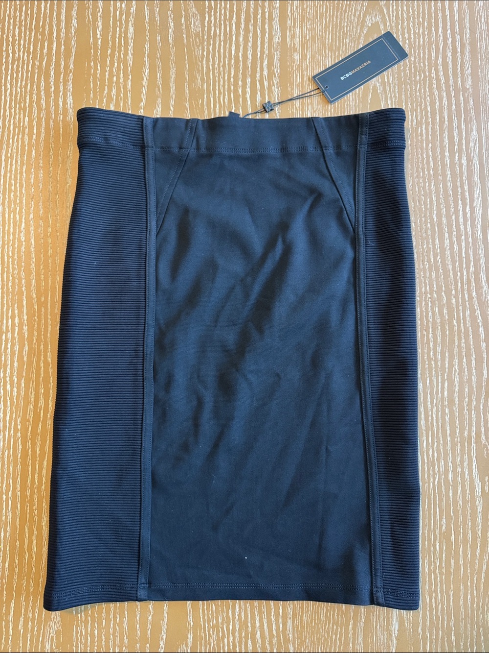 BCBG MAXAZRIA Bodycon Mini Skirt sz. S NWT